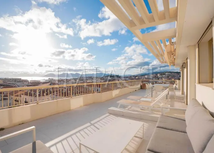 Apartamento Ref 2027 - Centre - For Rent