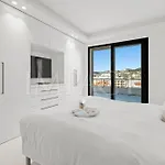 Ref 2027 - Centre - For Rent