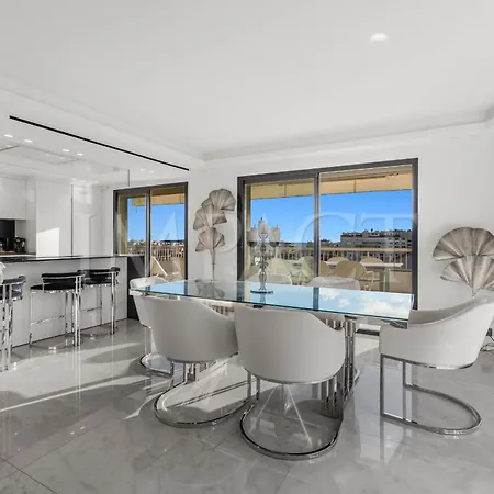 Ref 2027 - Centre - à Louer *