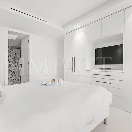 Ref 2027 - Centre - For Rent *