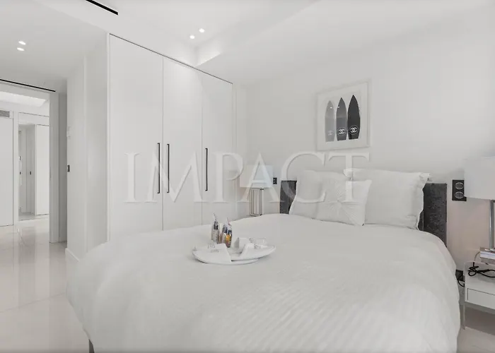 Ref 2027 - Centre - For Rent * Cannes