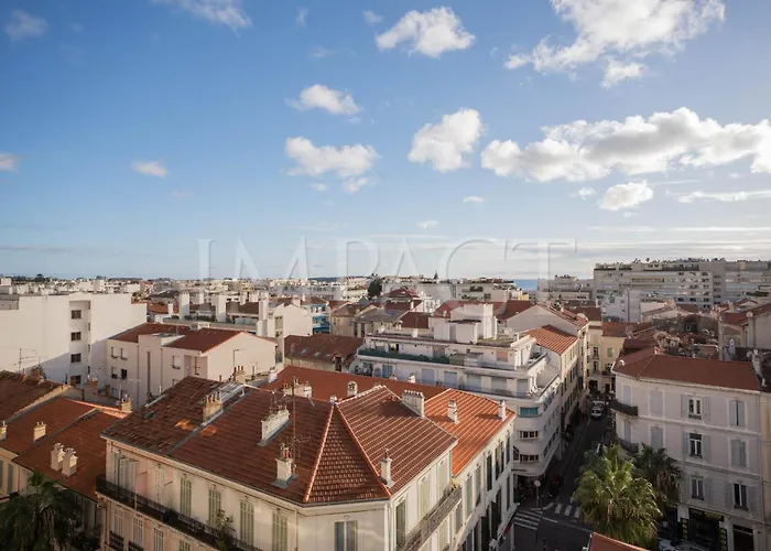 Ref 2027 - Centre - à Louer * Cannes