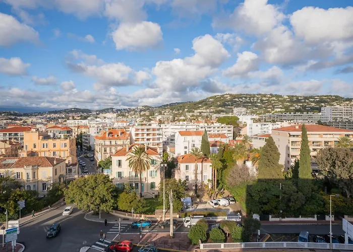 Ref 2027 - Centre - à Louer